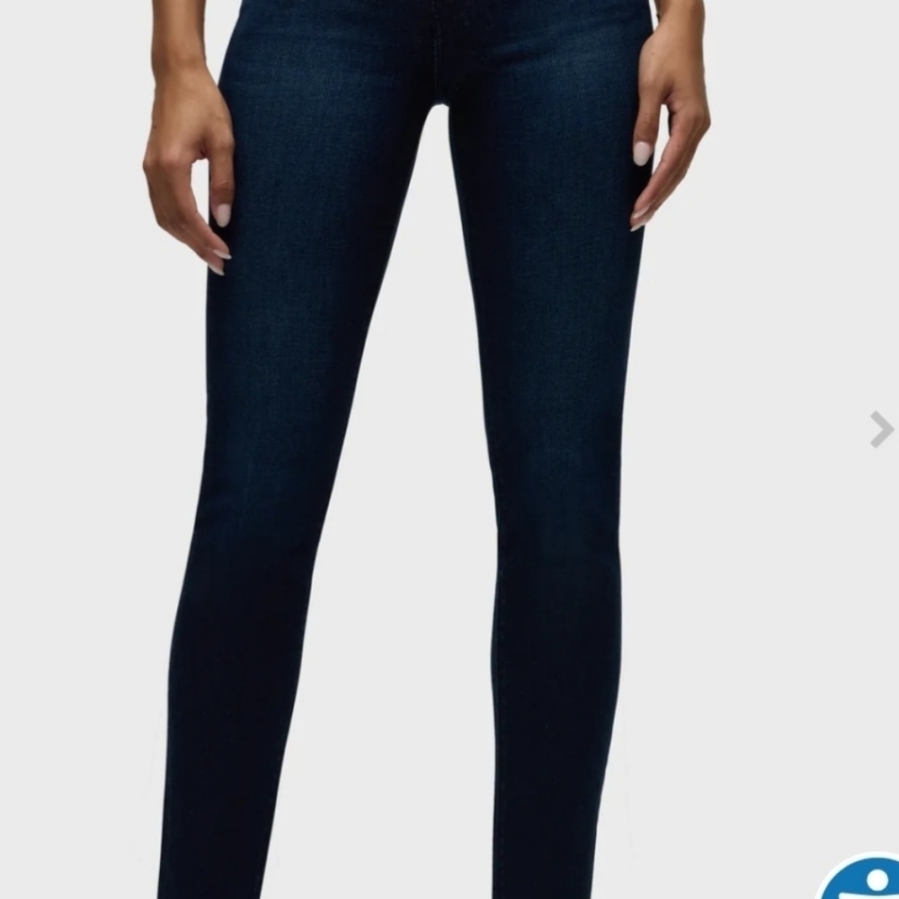 Hudson Jeans - Picture 5 of 5